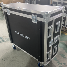 Yamaha DM7 Road Case with Doghouse and Casters